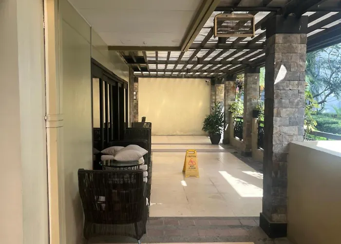Accolade Place 216
